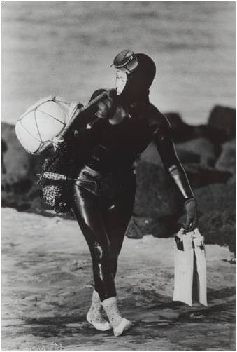 Woman Diver with Equipment.jpg