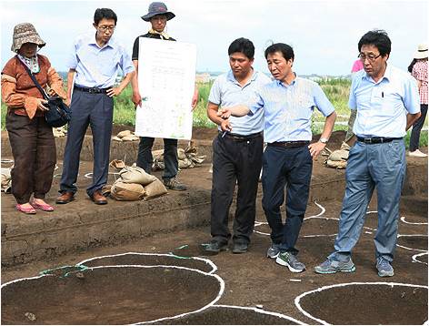 Archaeological Excavation, Jeju.jpg