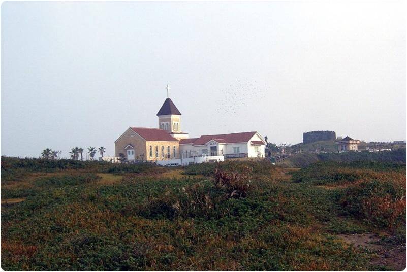 Church on Green Field, Jeju Island.jpg