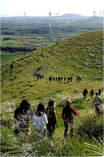 Walking Trail on Volcanic Mound.jpg